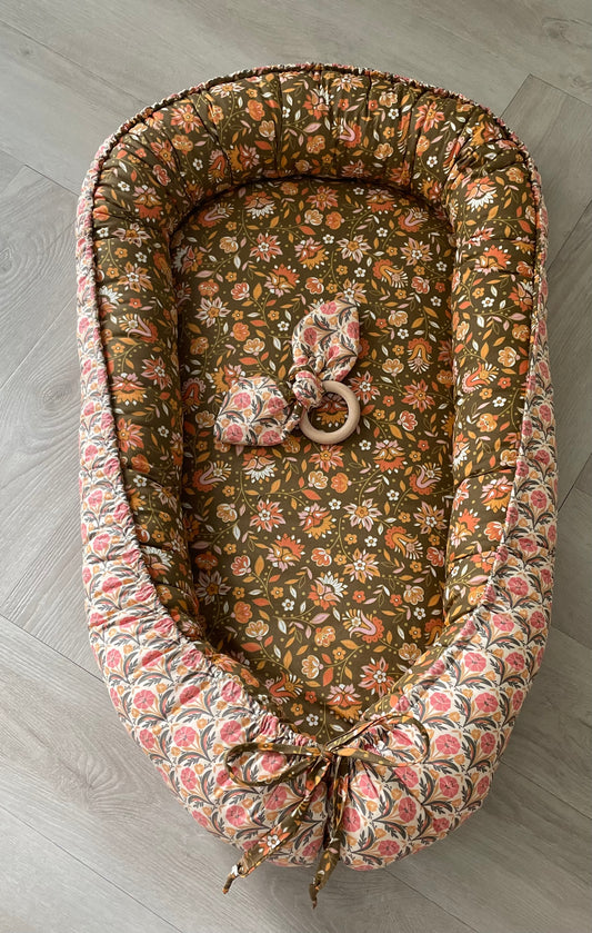 Babynestje Flora