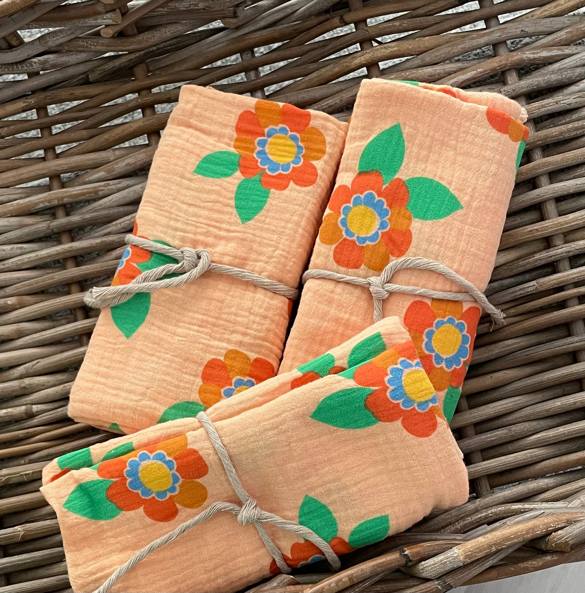 Hydrofiele doek, Swaddle oranjebloem