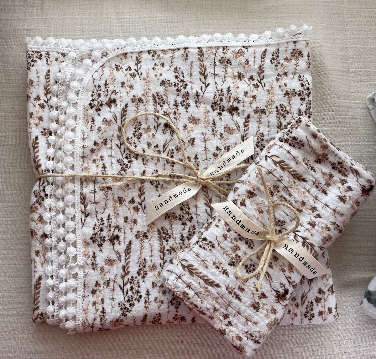 Hydrofiele doek, Swaddle droogbloemen kant