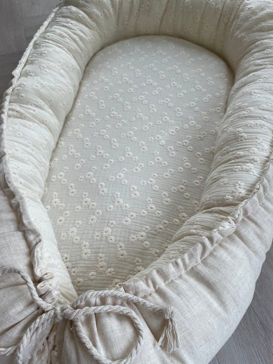Babynestje Embroidery linnen