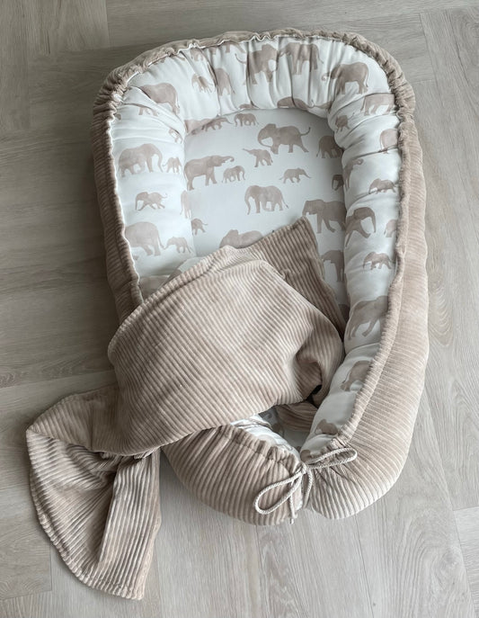 Babynestje olifant
