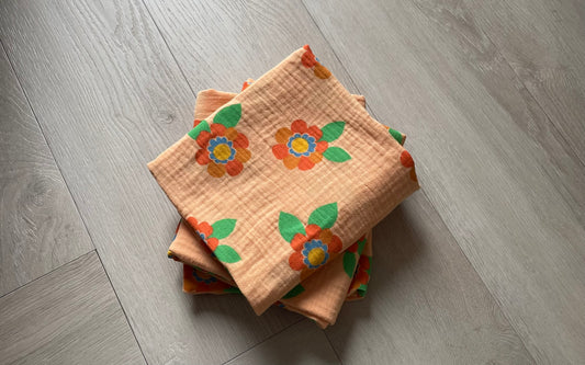 Hydrofiele doek, Swaddle oranjebloem