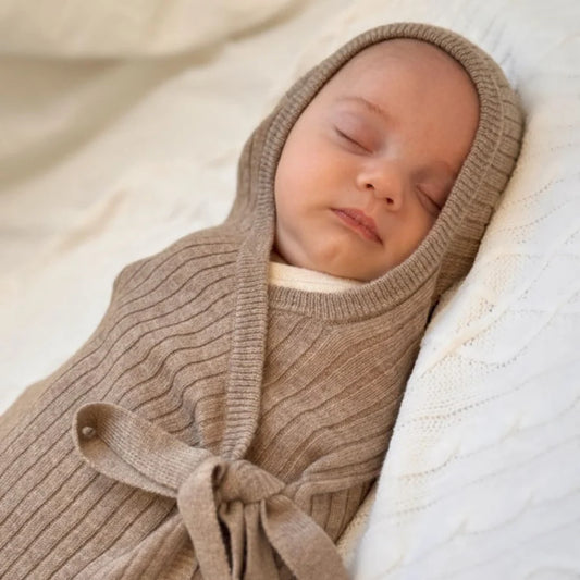 Wrap Snuggle Bobbie Camel